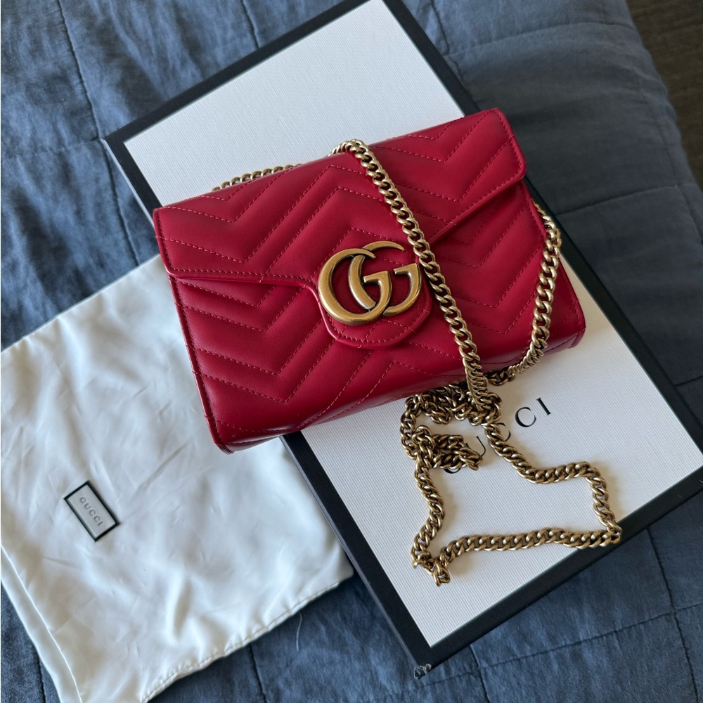 Gucci Matelasse Leather GG Marmont Bag (Red)